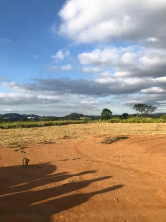 Terreno à Venda, 600 m² em itapeti - Guararema