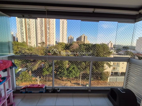 Imagem Encantador apartamento em uma das melhores localizações de Campinas, no bairro Taquaral. Localizad...