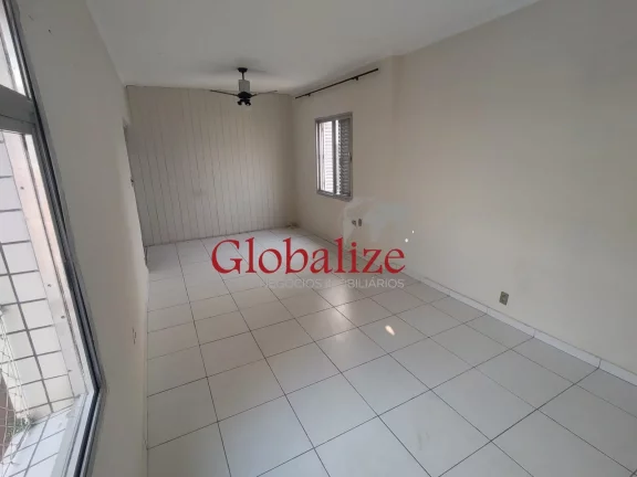 Imagem Sala living muito espaçosa e reformada em andar alto no bairro do José Menino em Santos (SP) por R$.285.000,00 !