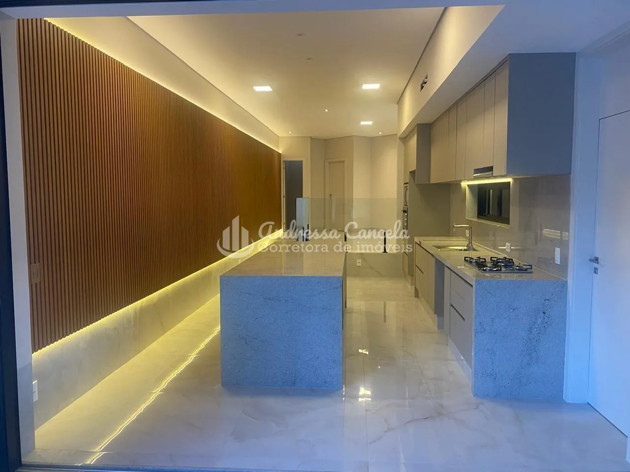 Imagem Village Damha II - Casa com 3 dormitórios à venda, 190 m² por R$ 2.200.000,00 - Residencial Village Damha Rio Preto II - São José do Rio Preto/SP