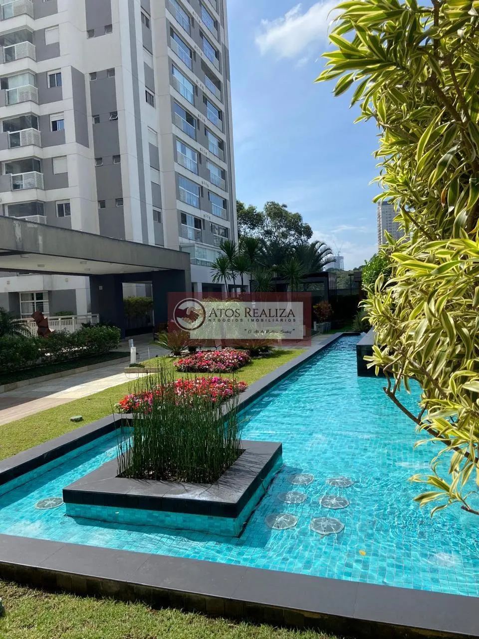 Imagem Apartamento com Varanda Gourmet para Alugar no Panamby - SP