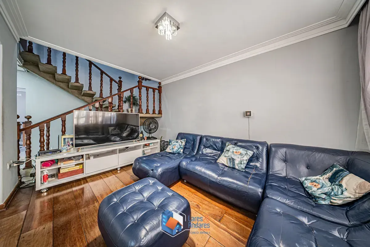 Imagem Sobrado para venda em Vila Almeida com 4 quartos, sendo 1 suíte, 157m²