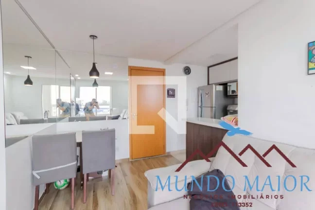 Imagem Moderno apto 2dorm c/ varanda e móveis planejados em Utinga - R$360K