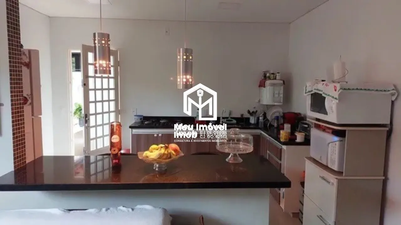 Imagem Casa1 4 Quartos 2 Suítes 3 Vagas Casa2 2 Quartos 1 Banheiro