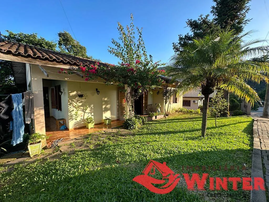 Imagem Casa com 240m2 a venda!