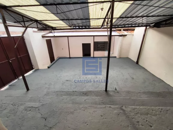Imagem Casa com 3 dormitórios para alugar por R$ 3.104,00/mês - Centro - Socorro/SP