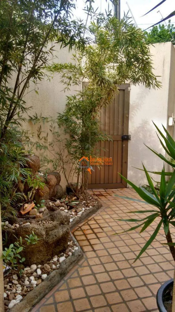 Imagem Sobrado com 5 dormitórios à venda, 365 m² por R$ 1.750.000,00 - Jardim Santa Mena - Guarulhos/SP