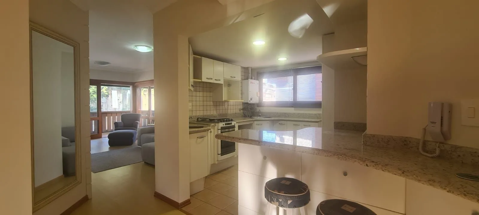 Imagem Apartamento à venda em Gramado, Centro, com 2 quartos, 96.23m2