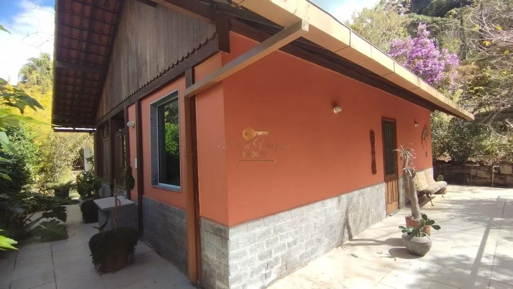 Imagem Casa em Condomínio para Venda em Teresópolis / RJ no bairro Green Valley