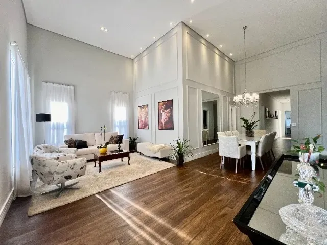 Imagem Casa de Alto Padrão no Condomínio Santa Maria ? 4 Quartos, 2 Suítes, Piscina Aquecida e Área Gourmet