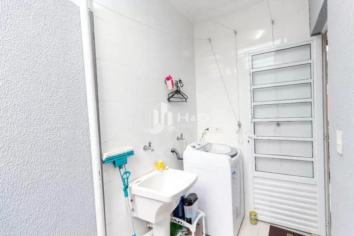 Imagem Sobrado em condomínio à venda na Vila Granada - 150 m² | 3 dormitórios | 1 suíte | 3 vagas