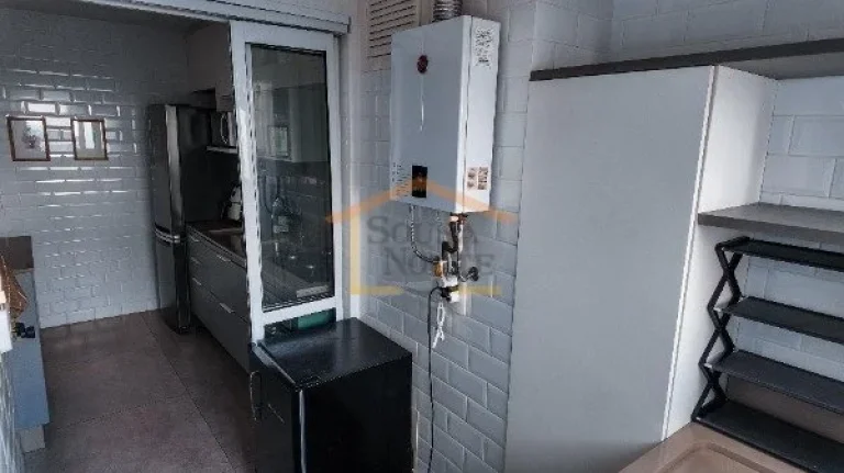Imagem Apartamento 57m², 2 dormitórios, banheiro, varanda envidraçada, cozinha equipada, rico em planeja...