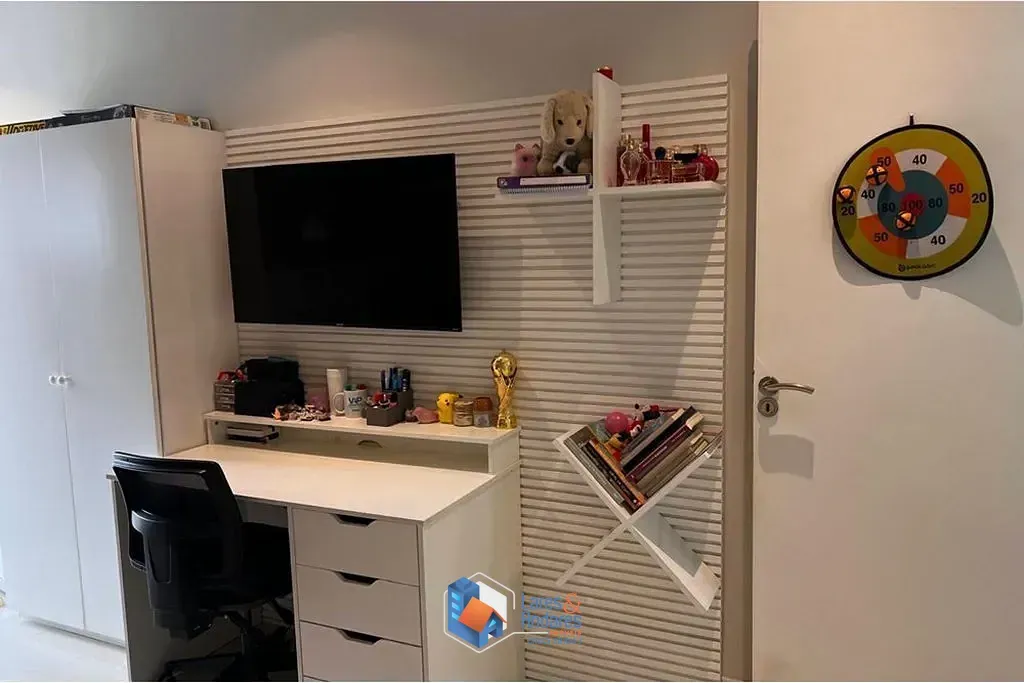 Imagem Casa em Condomínio à venda 3 Quartos 3 Suites 4 Vagas 229M² Jardim Londrina São Paulo - SP