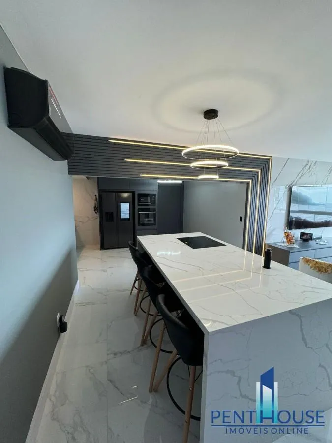 Imagem Apartamento Frente Mar para Venda em Balneário Camboriú, CENTRO, 4 dormitórios, 2 suítes, 4 banheiros, 1 vaga