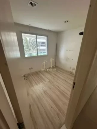 Imagem Apartamento com três quartos nascente varanda a venda em Alphaville l