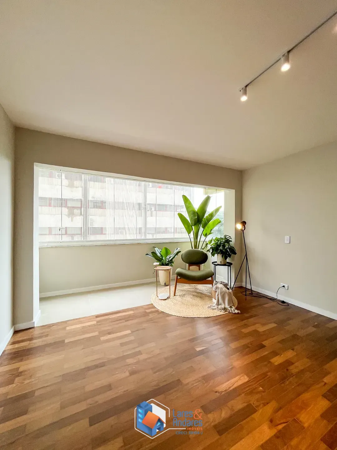 Imagem Apartamento para venda em Itaim Bibi com 3 quartos, sendo 3 suítes, 163m²