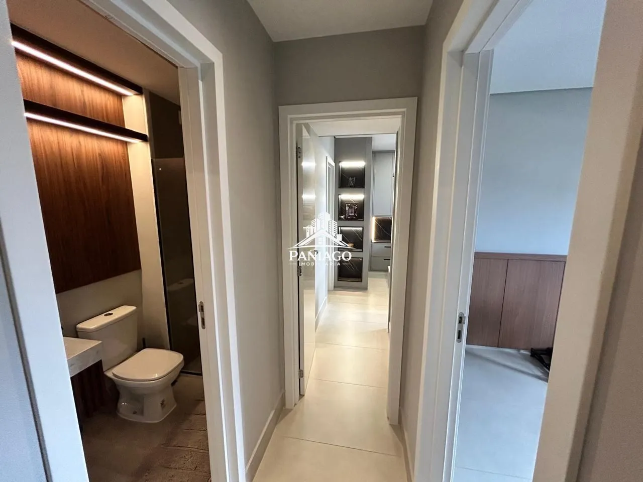 Imagem Apartamento Porteira Fechada com 2 Quartos para Alugar em Frente ao Shopping Pan
