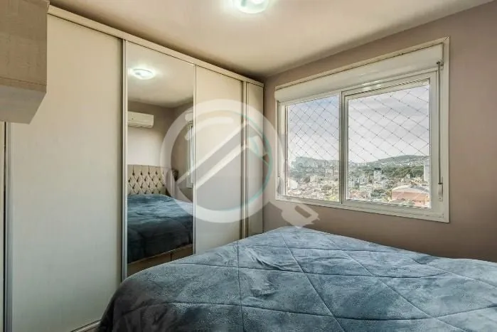 Imagem Apto. venda, no Partenon, 2 quartos, 1 suíte, fica mobiliado com móveis fixos, impecável e pronto...