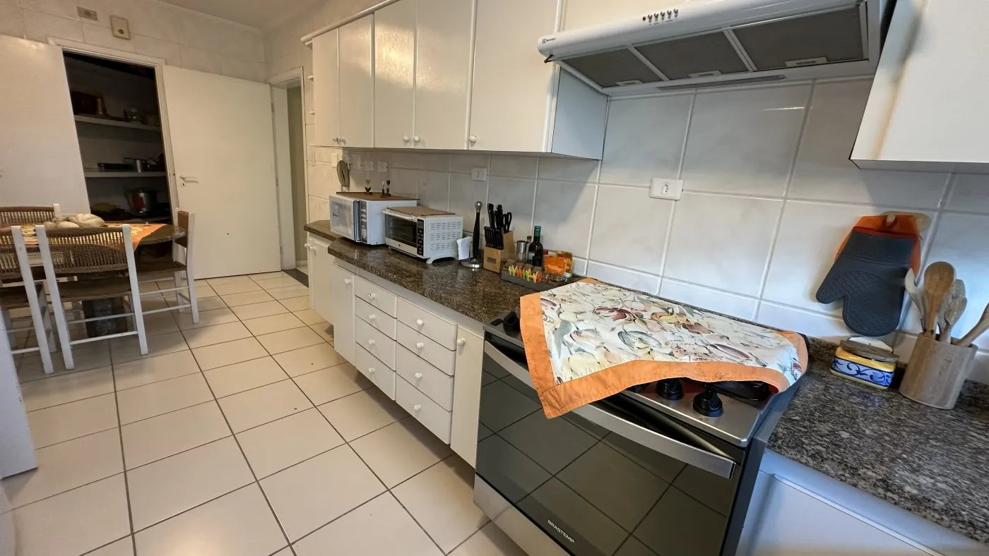 Imagem Apartamento para Temporada em Bertioga, Riviera, 4 dormitórios, 4 suítes, 5 banheiros, 3 vagas