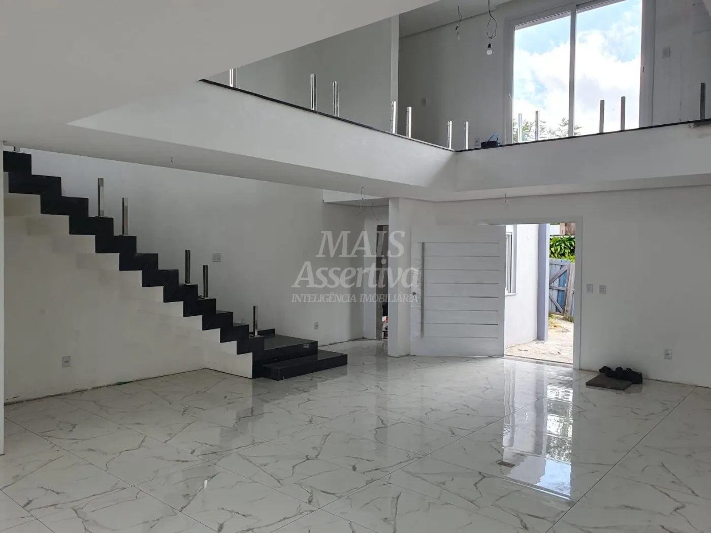 Imagem Excelente sobrado de alto padrão em Alphaville, Residencial Lombardia - POA
