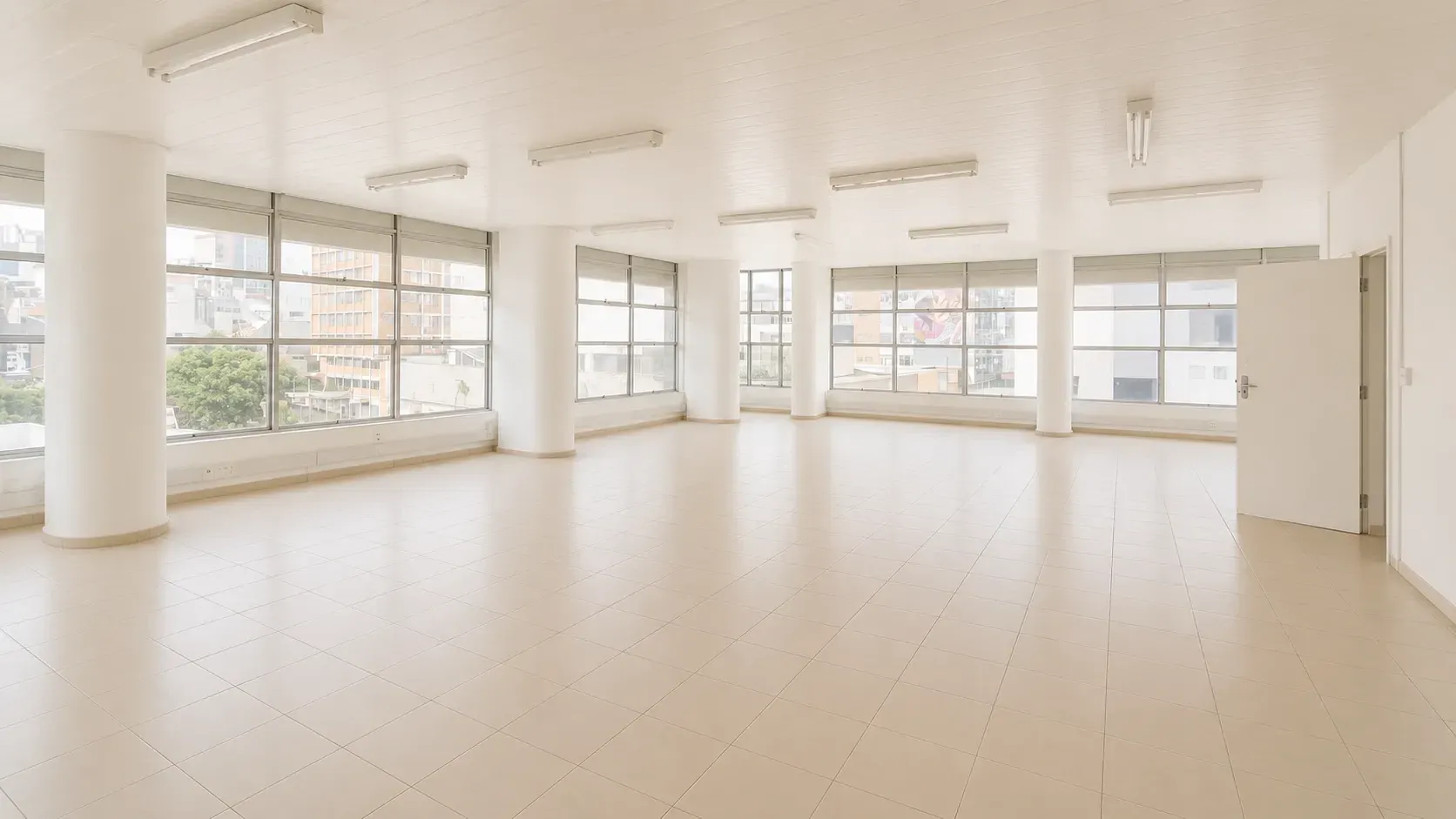 Imagem Ponto Comercial à Venda, 3108 m² em Centro - Florianópolis