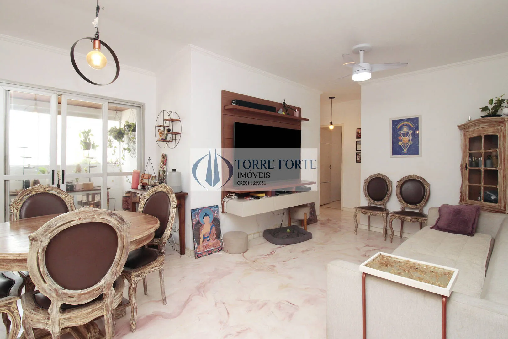 Imagem Lindo apartamento com 73 m² 3 dormitórios sendo 1 suíte 2 vagas de garagem