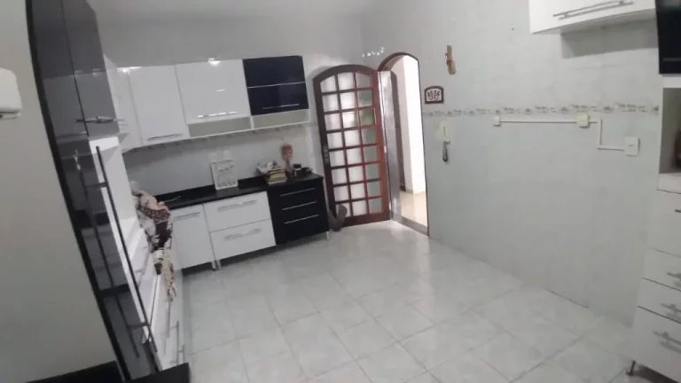 Imagem Sobrado com 4 dormitórios à venda, 295 m² por R$ 600.000,00 - Jardim Monte Cristo - Suzano/SP