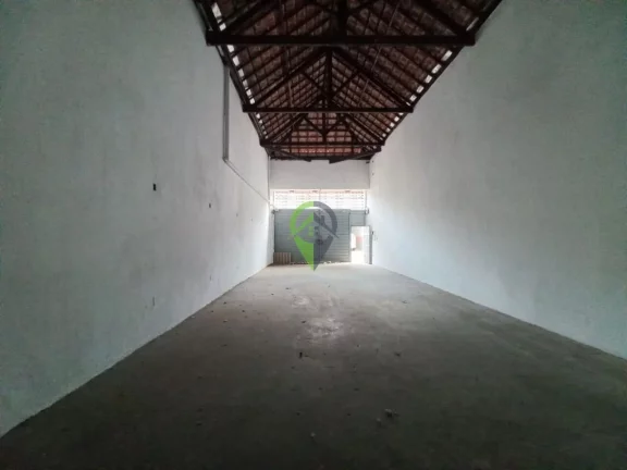 Imagem Pavilhão/Galpão à venda em Santos/SP