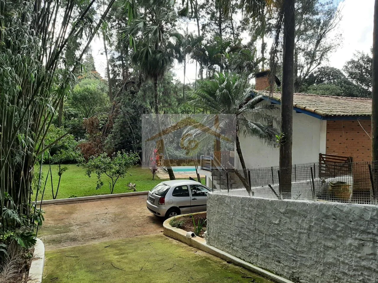 Imagem Terreno com 1500 metros, imóvel Térreo com 181 m2, 3 quartos!