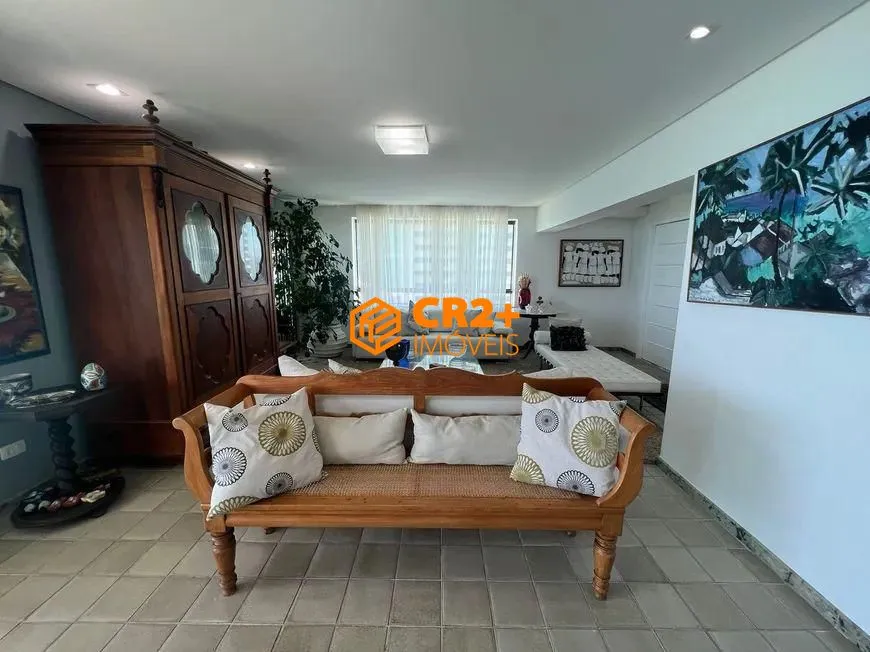 Imagem Apartamento a Beira Mar de piedade com 330M². Finamente decorado.