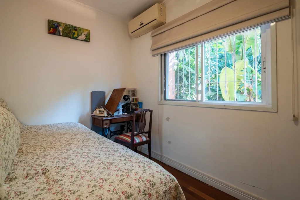 Imagem Casa à venda em São Paulo, Vila Mariana, com 3 quartos, 212m2