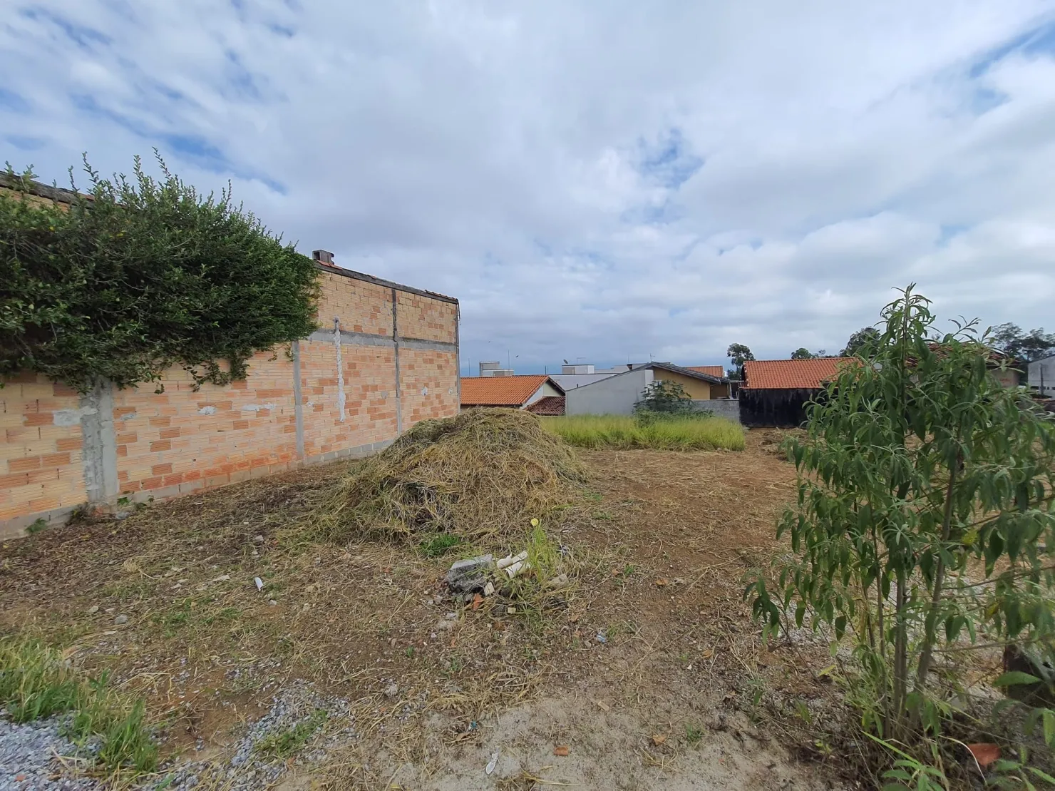 Imagem Terreno à venda 250M², Residencial Estoril, Taubaté - SP
