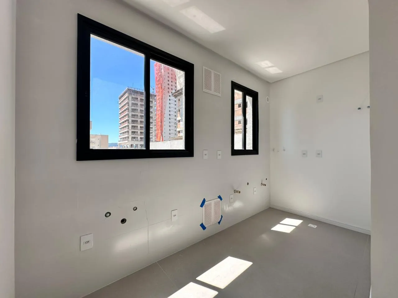 Imagem Apartamento com vista para o mar à venda com 119.47m2 por R$ 1.450.000,00