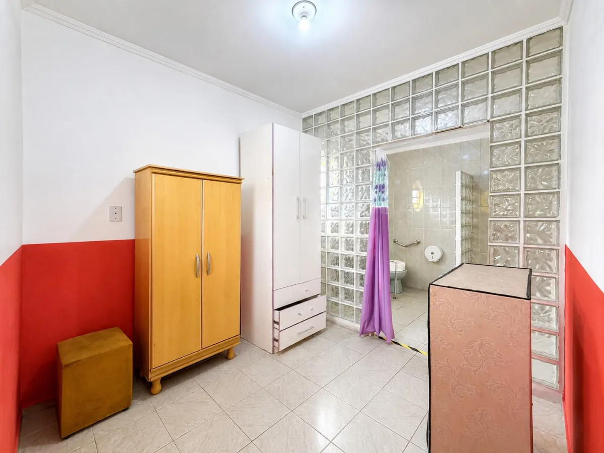 Imagem Casa comercial para venda em Suíssa, 470m2