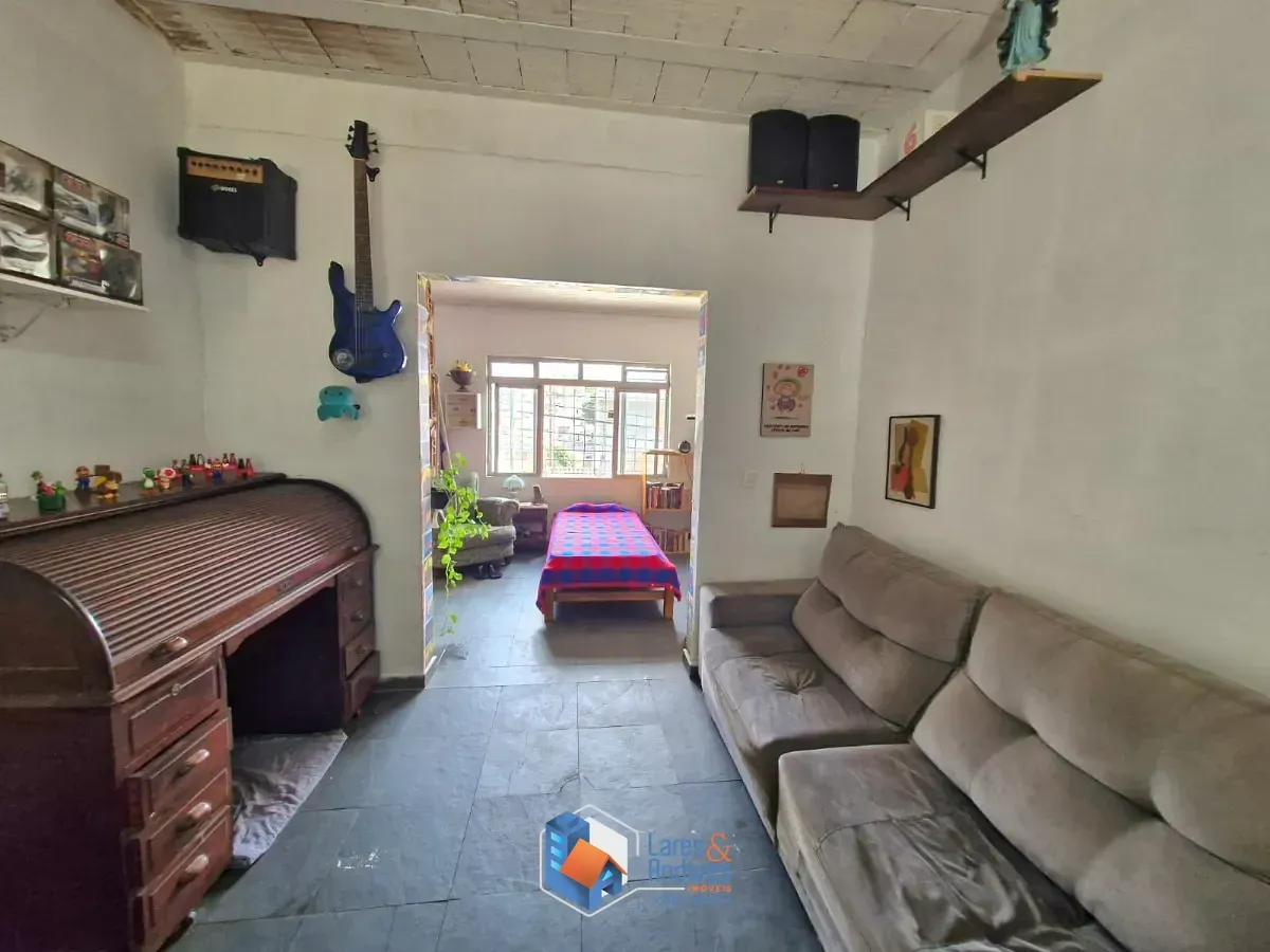 Imagem Casa para venda em Vila Mariza Mazzei com 5 quartos, sendo 1 suíte, 298m²