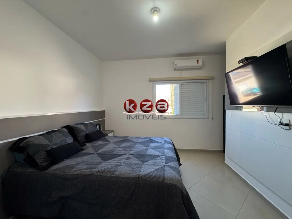 Imagem Casa Térrea com 3 Suítes, Piscina e Espaço Gourmet no Condomínio Vista Verde em Vinhedo ? Viva Cercado pela Natureza!
