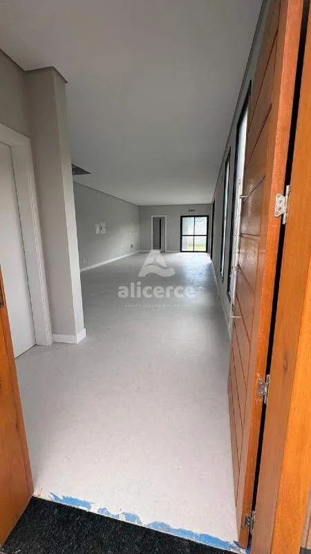 Imagem Sobrado à venda com 3 quartos 3 suítes, 154,15m² em Vargem Pequena Florianópolis