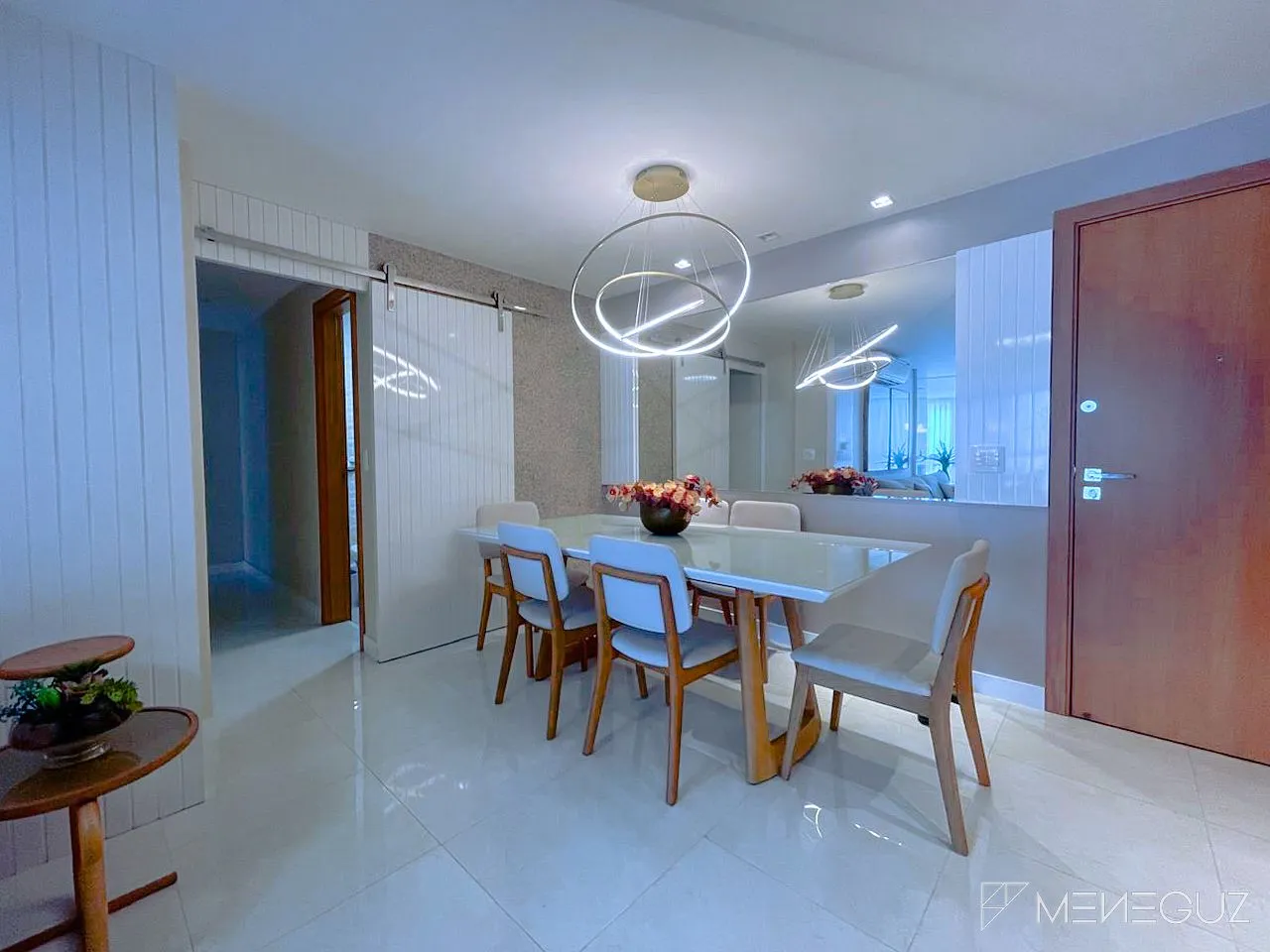 Imagem Apartamento 3 quartos a venda na Praia do Morro em Guarapari, com lazer completo, finamente mobiliado.