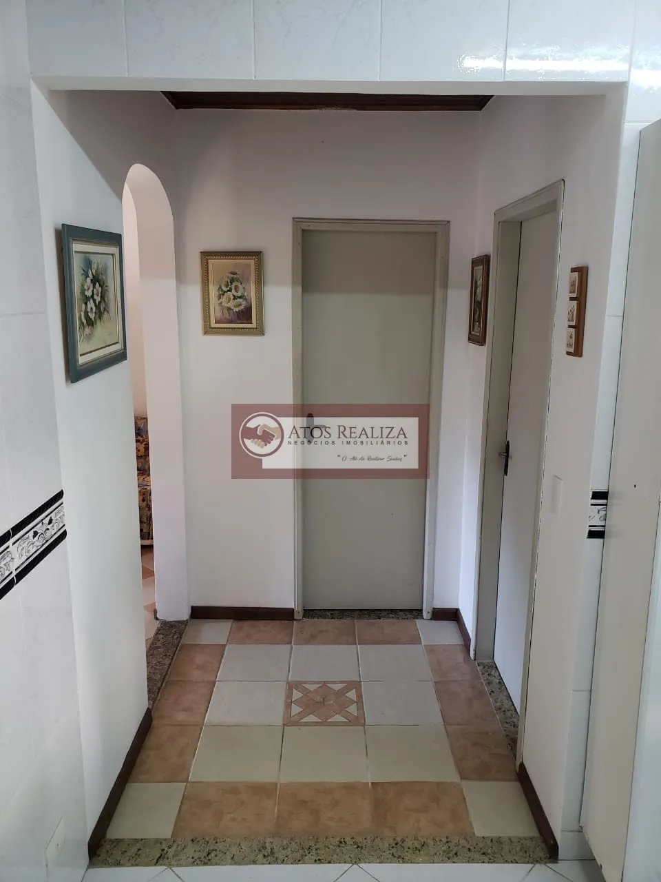 Imagem Casa térrea em Fazenda da Ilha com 4 dormitórios e 3 suítes por R$800k para venda e R$3.5k para locação - 340m² de área útil