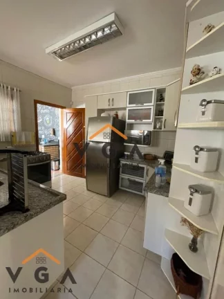 Imagem Sobrado para Venda em São Paulo, Artur Alvim, 2 dormitórios, 2 suítes, 3 banheiros, 2 vagas
