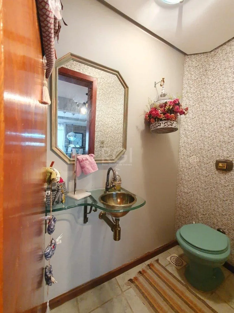 Imagem Casa Condominio para Venda - 233.52m², 3 dormitórios, sendo 1 suites, 4 vagas - Ipanema