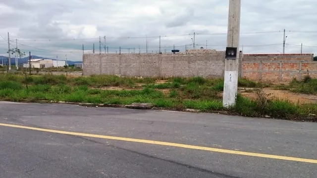 Imagem Terreno à venda 200M², Loteamento Residencial e Comercial Araguaia, Pindamonhangaba - SP