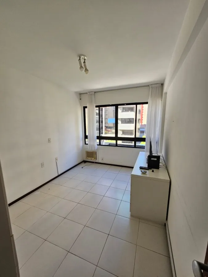 Imagem Apartamento para Venda em Maceió, Ponta Verde, 3 dormitórios, 1 suíte, 3 banheiros, 1 v