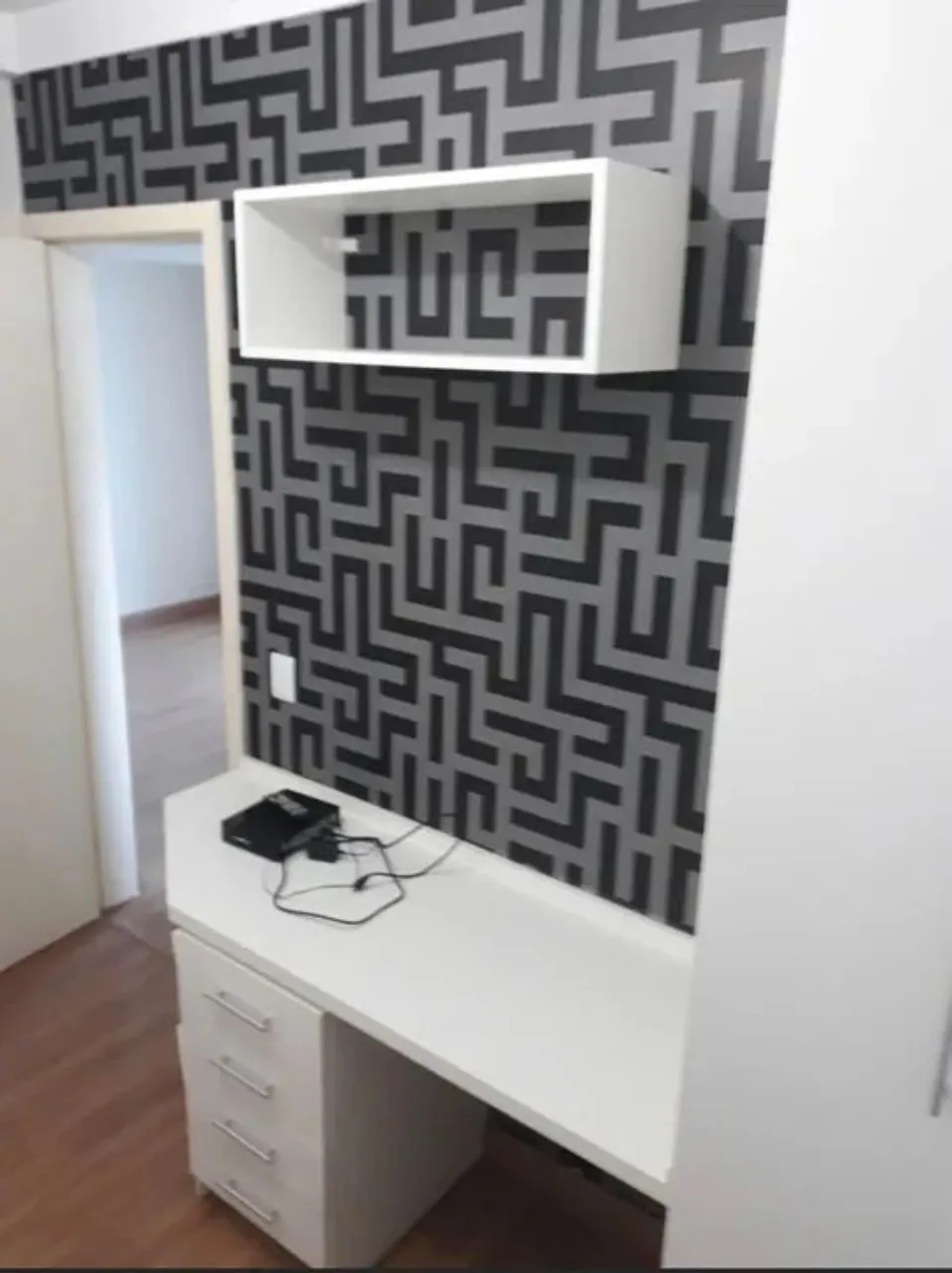 Imagem Apartamento na Vila Haro, Sorocaba-SP: 2 quartos, 2 salas, 1 banheiro, 2 vagas, 68m² de área.