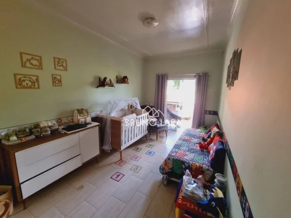 Imagem Casa á venda em Igarapé, bairro Lago Azul.