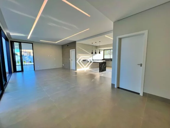 Imagem Sobrado 3 Suítes, 329 m² c/ lazer à venda no Condomínio Caribe