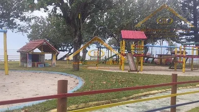 Imagem Casa em Condomínio para Venda em São Pedro da Aldeia / RJ no bairro Paia Linda
