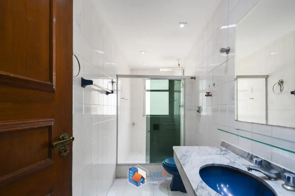Imagem Cobertura para venda em Jardim Paulista com 4 quartos, sendo 1 suíte, 288m²