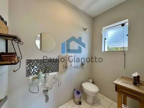 Imagem Casa Espetacular com 5 suítes, gourmet, piscina e hóspedes!