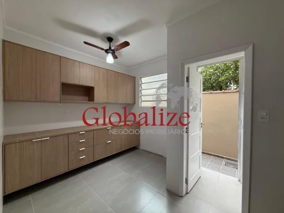 Imagem Apartamento com 70m², 2 dormitórios (1 suíte) à venda na Ponta da Praia por R$465.000,00.